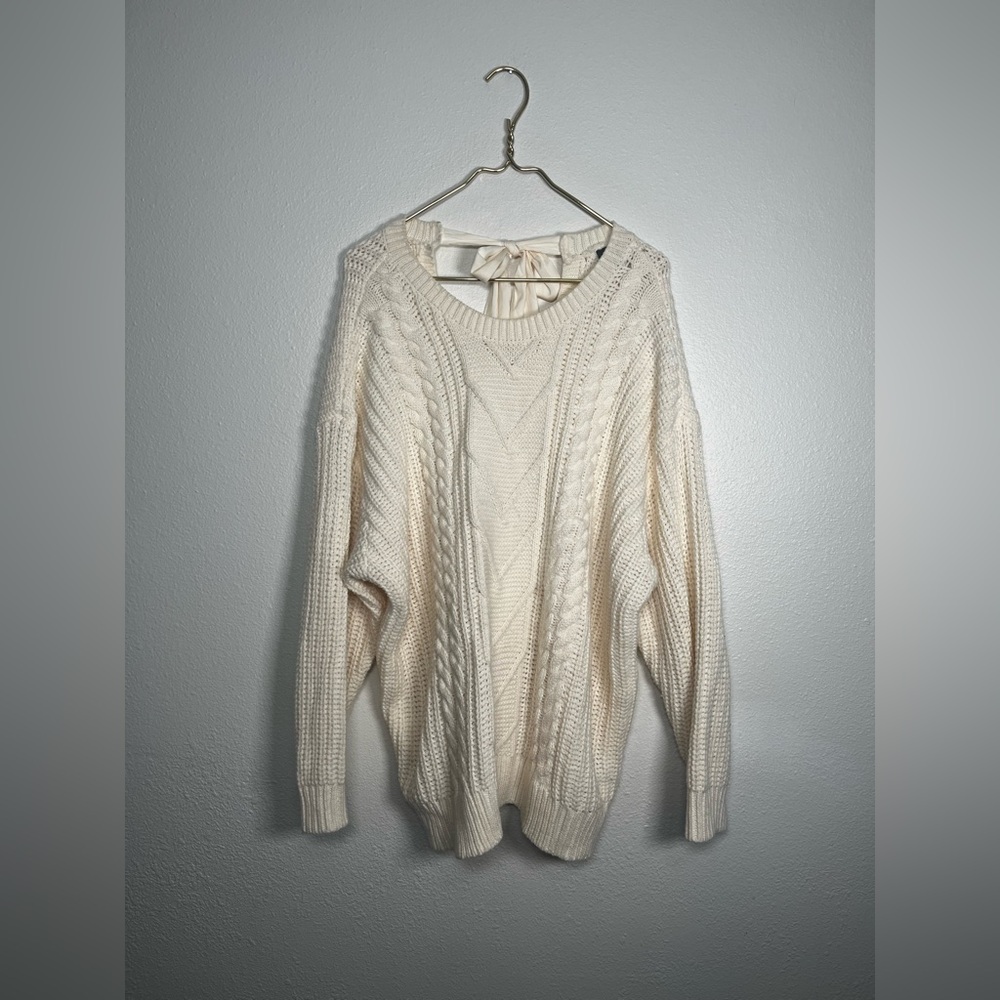 Torrid Cream Cable Pullover Tie Back Sweater Size 3